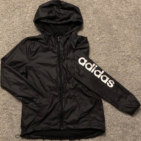 adidas essentials linear windbreaker